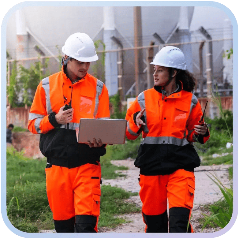 ind-altcontent-heavy-workers-walking-exterior
