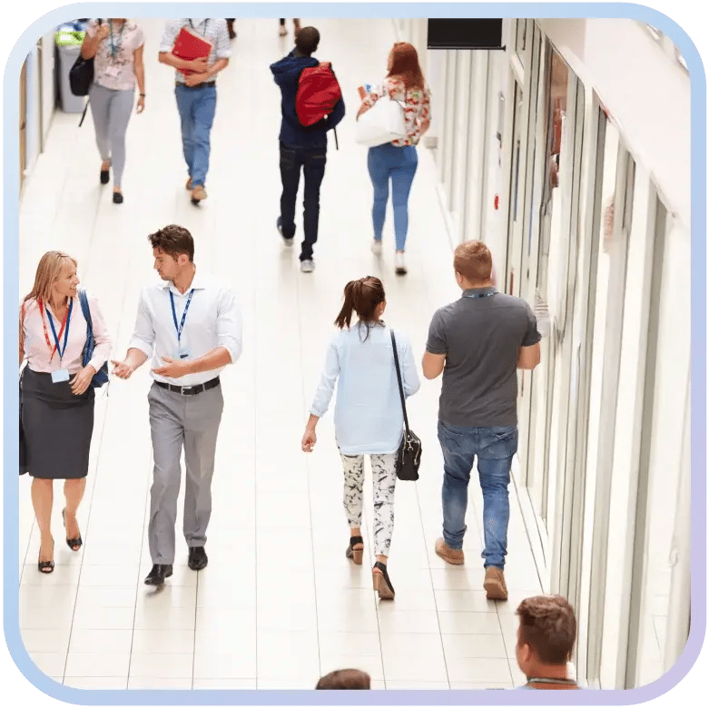 ind-altcontent-education-hallway-crowd-walk